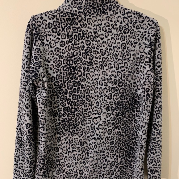 Jones New York Signature Velour Zip Up Jacket - Picture 12 of 12